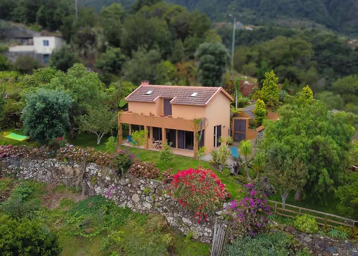 Garden Of Eden By Lovelystay * Ponta Delgada (Madeira)